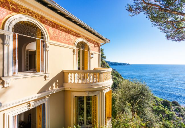 Villa mit wunderschönem Meerblick