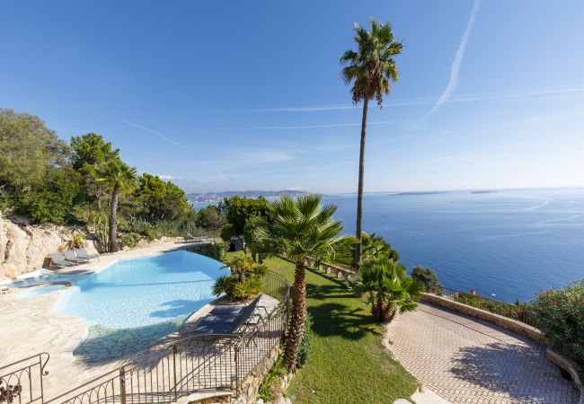 Villa 06LERI - Beeindruckende Aussicht auf die Inseln vor Cannes - Theoule-sur-Mer, Côte d'Azur