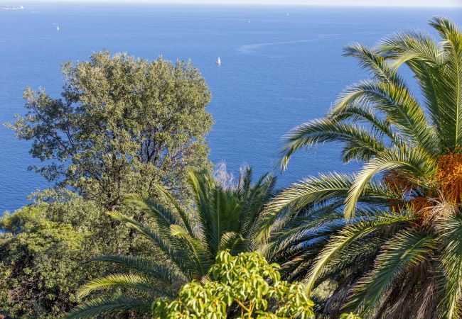 Villa 06LERI - Meerblick von den Schlafzimmern mit Balkon - Théoule-sur Mer, Côte d'Azur