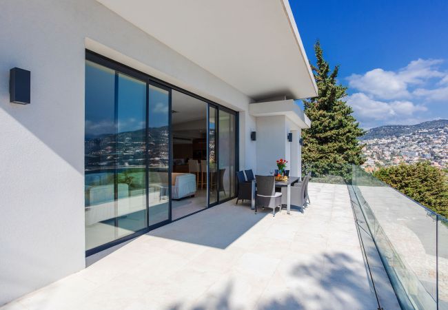 Villa in Nizza - VILLA HESPERIDES VI4337 By Riviera Holiday Homes