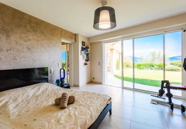 Villa in Nizza - VILLA SOLEILLA  VI4367 By Riviera Holiday Homes