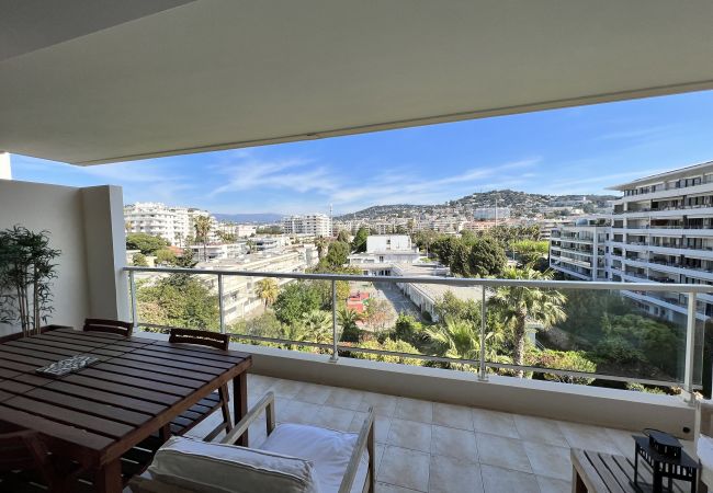 Appartement à Cannes - Apt moderne et lumineux / PALM BEACH CASTA DIVA