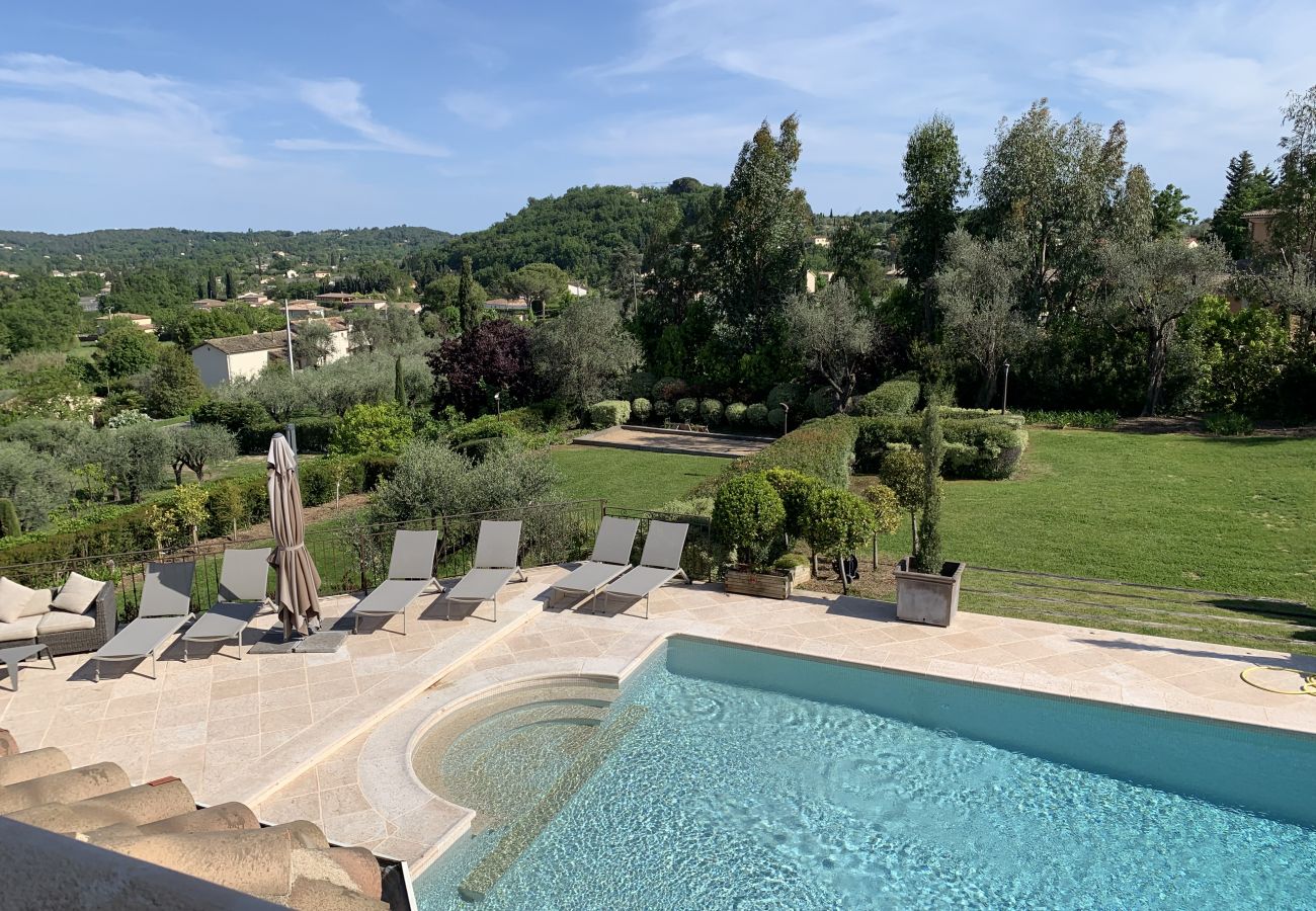 Villa à Châteauneuf-Grasse - Villa d'Ock-en-Bourg