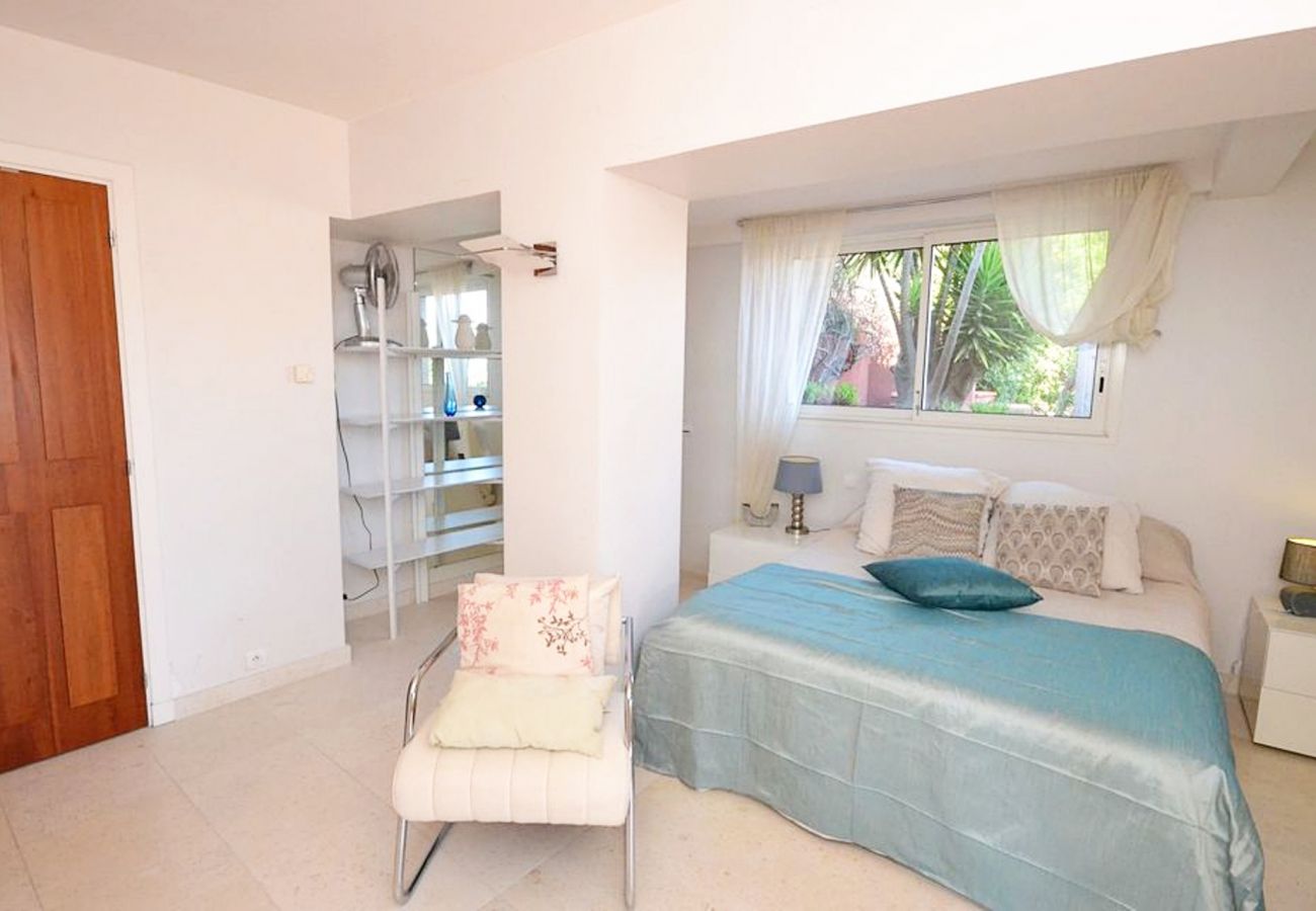 Villa in Saint Raphael - VILLA OURS THEOULE VI4092 by RIVIERA HOLIDAY HOMES