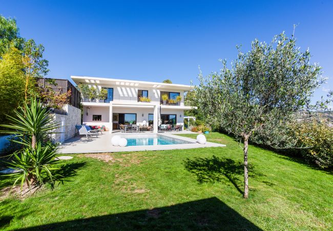 Villa in Nice - Villa Les Sources VI4245 By Riviera Holiday Homes