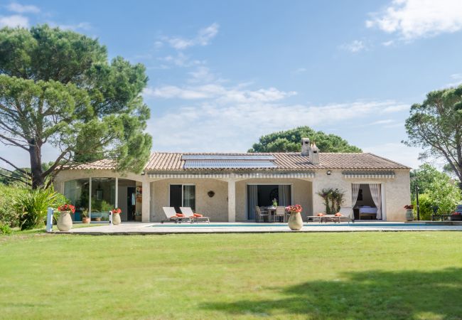 Villa in Roquebrune-sur-Argens - Villa Siena