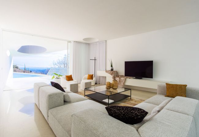 Villa/Dettached house in Nice - VILLA EDEN VI4344 By RivieraHoliday Homes